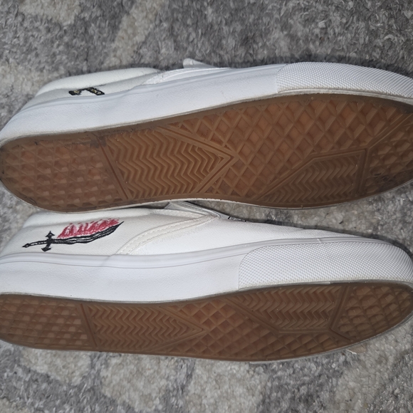 Custom Made STRANGER THINGS White Slip-On Shoes with Graphic Design - Picture 4 of 5
